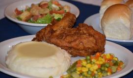 Broasted-Barn-chicken-taters-and-more