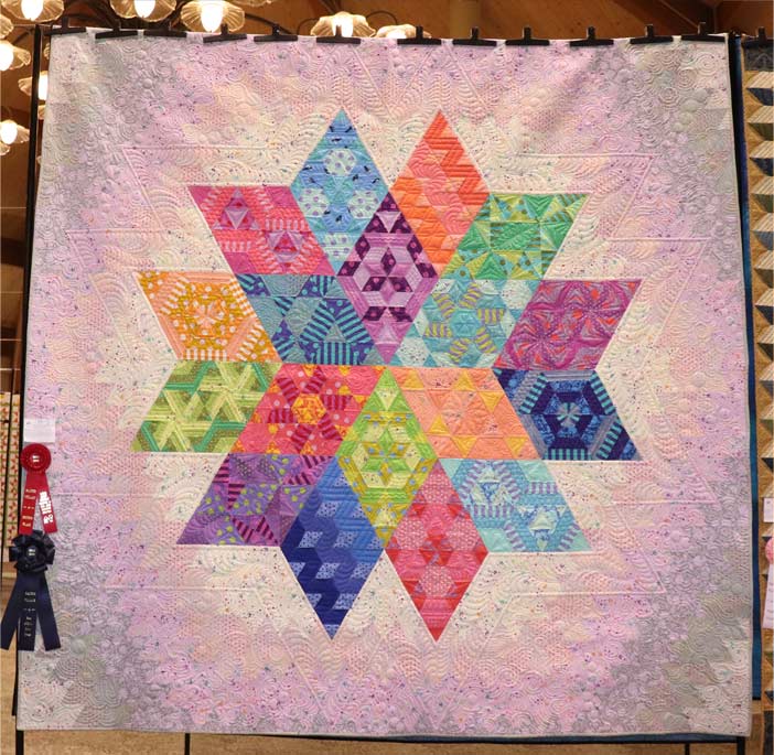 Best-Color-Usage-Quilt-LindaSueBurge