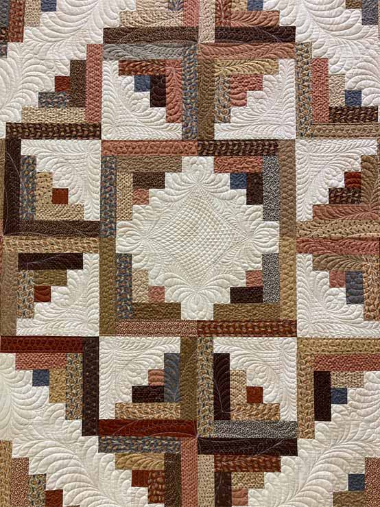 Large-Pieced-Longarm-Midarm-Quilted-Winner2-closeup-2024