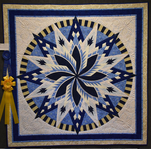 Small-Pieced-Longarm-Midarm-Quilted-Winner-2024