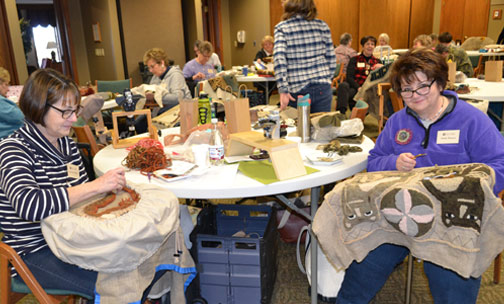 Rug Hooking Artists at Retreat
