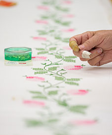 hand-quilting-quilt-shop