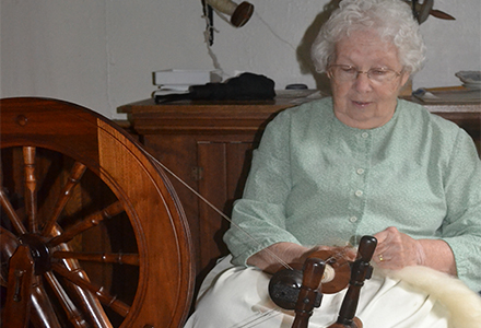 Craftsman Spinning Wheel