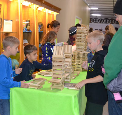 making-crafts-in-Museum-building